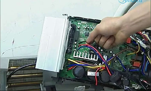 惠山美的空调电话是多少